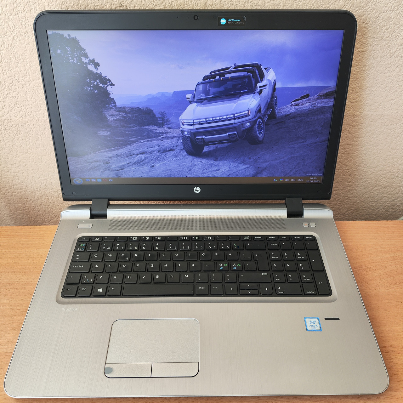 Ноутбук HP ProBook 470 G3 17.3" HD+ i5-6200U/8 Gb DDR3/SSD 256 Gb/AMD Radeon R7 M340