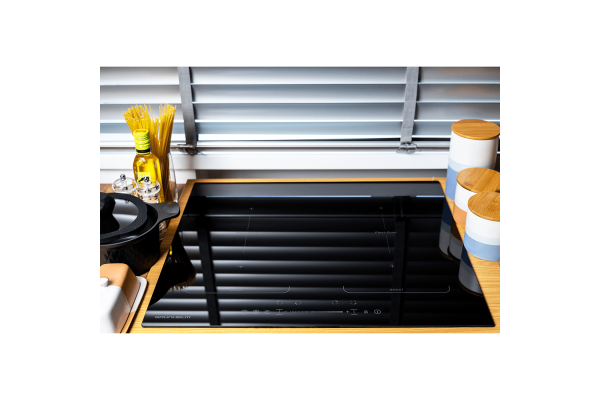 Індукційна плита Grunhelm GPI 995 B 2000 Вт 4 конфорки з сенсором і таймером для кухні
