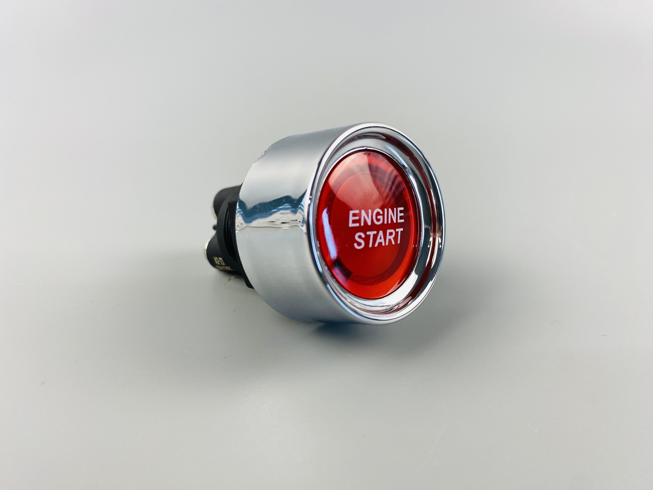 Кнопка СТАРТ-СТОП пуску двигуна, 50 А, 12-24V, діаметр 33 мм, 3 ніжки, фото 1