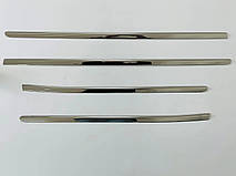 Нижня окантовка вікон