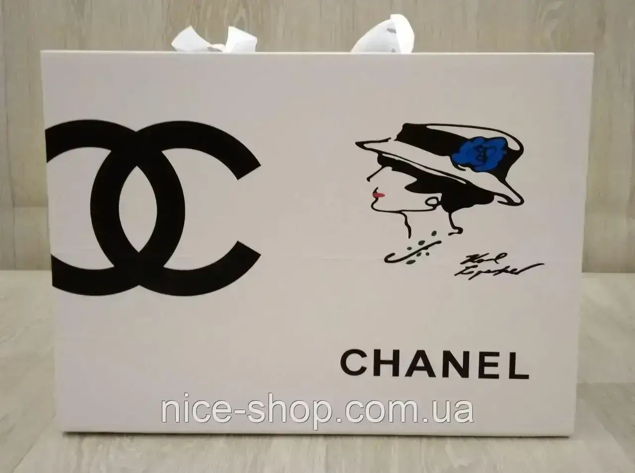 Подарункова коробка mini на магнітах