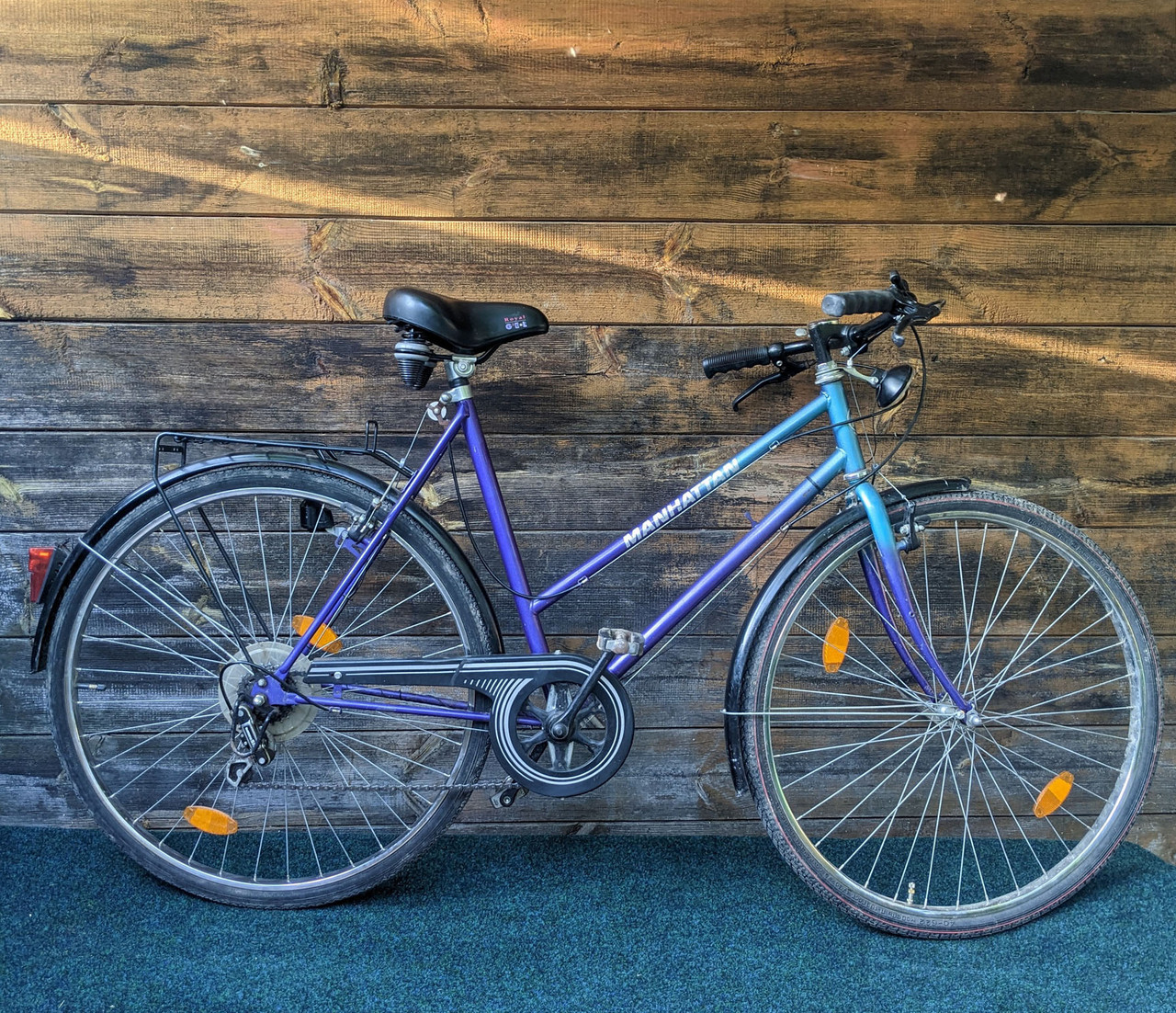 Велосипед дорослий 28" MANHATTAN, дамка, Shimano. з Європи