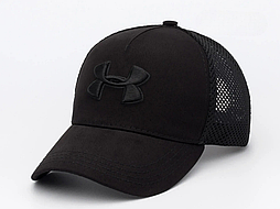 Чорна бейсболка із сіткою та чорним логотипом