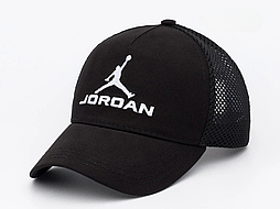 Чорна стильна бейсболка з білим логотипом