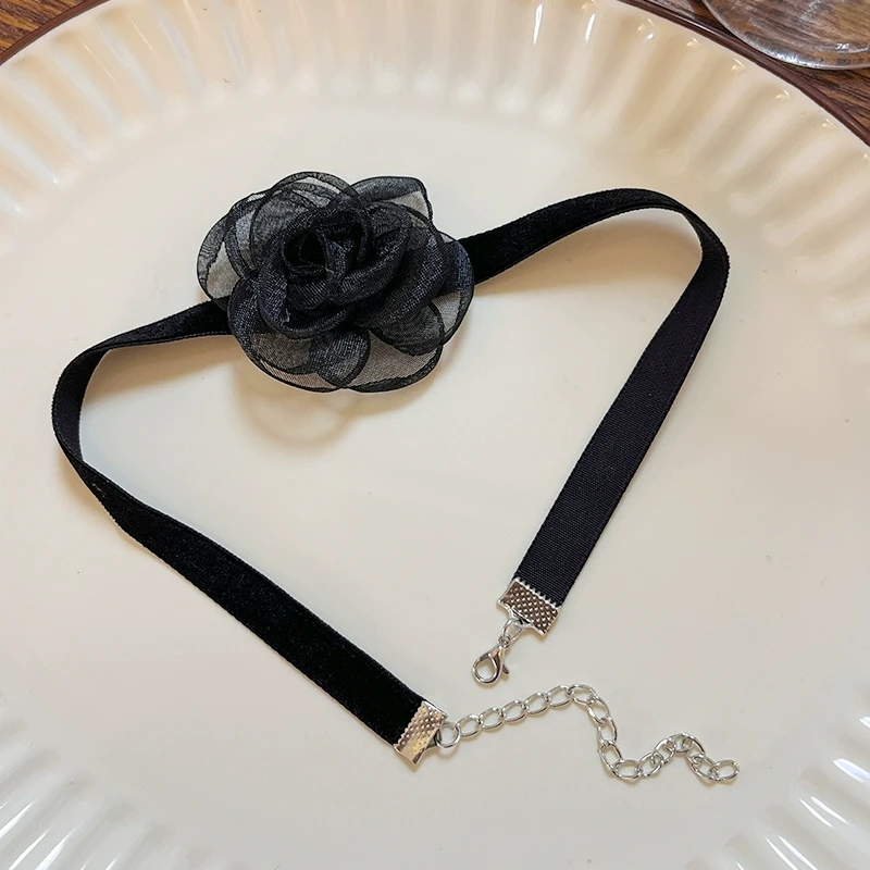 Оксамитовий чокер "Троянда" чорного кольору, фото 1