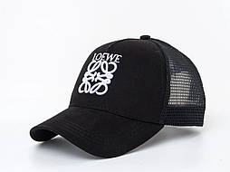 Стильна бейсболка з білою нашивкою