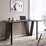 Комп'ютерні та письмові столи