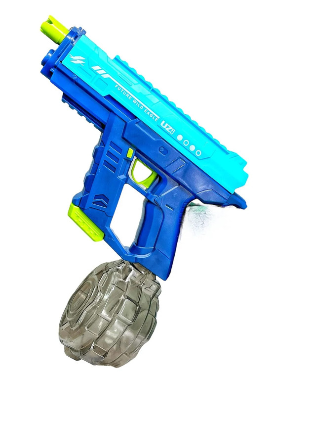 Потужний водяний пістолет