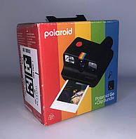Фотокамера миттєвого друку Polaroid Go Black + Clip Bundle