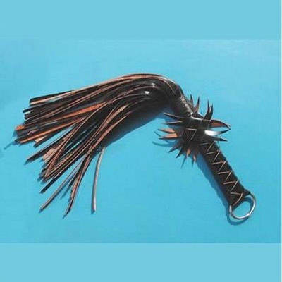 Чорний Батіг-флогер з красивою палітуркою Talla