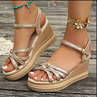 Жіночі, ошатні босоніжки на платформі 37 р устілка 23,5 см