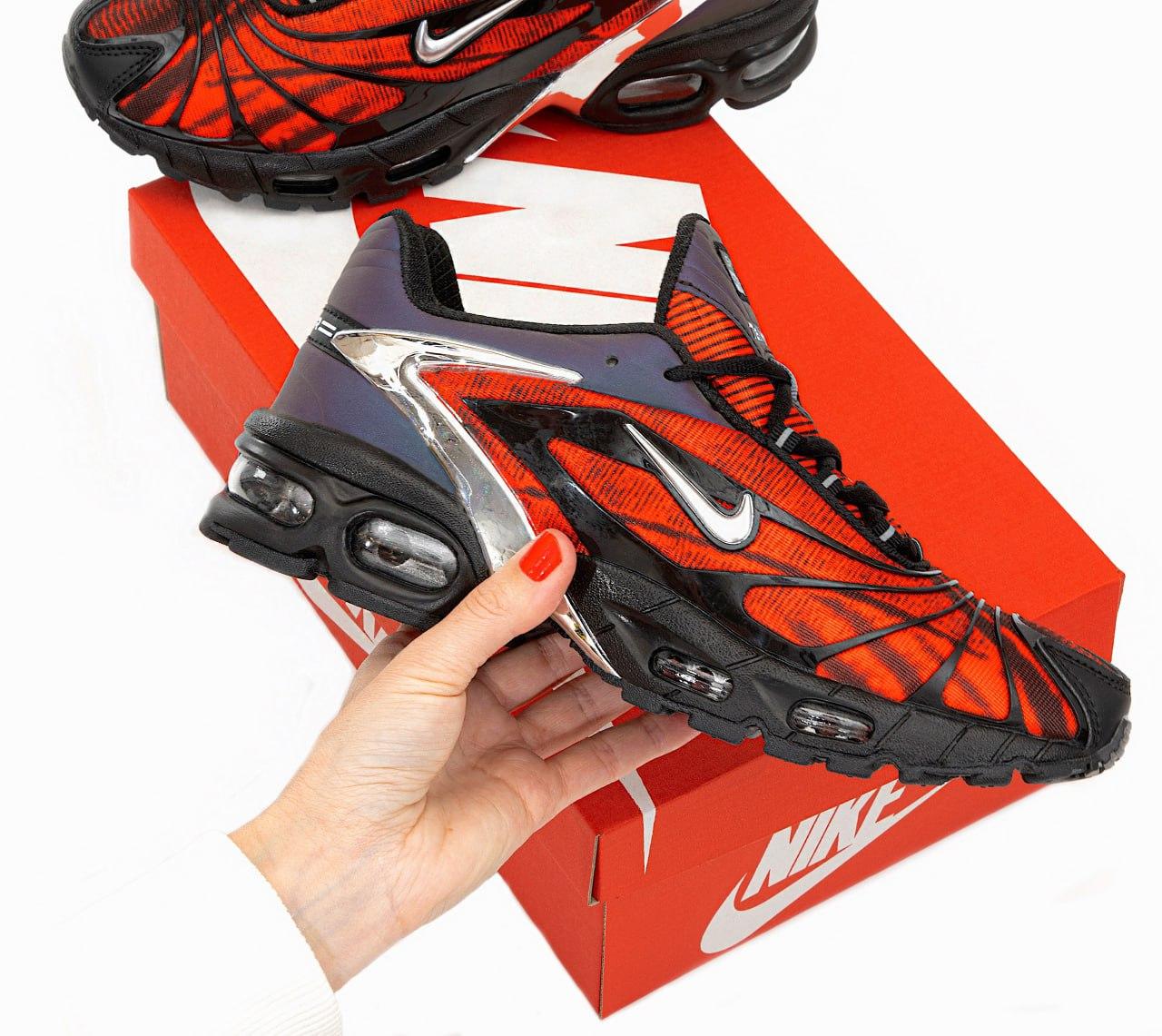 Чоловічі Кросівки Nike Air Max Tailwind V x Skepta