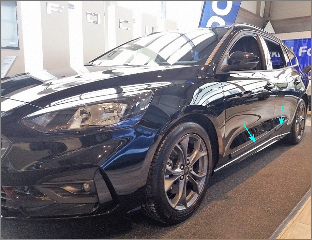 Молдинги на двері для Ford Focus Sedan 4Dr, Tourer Mk4 2018+, фото 1