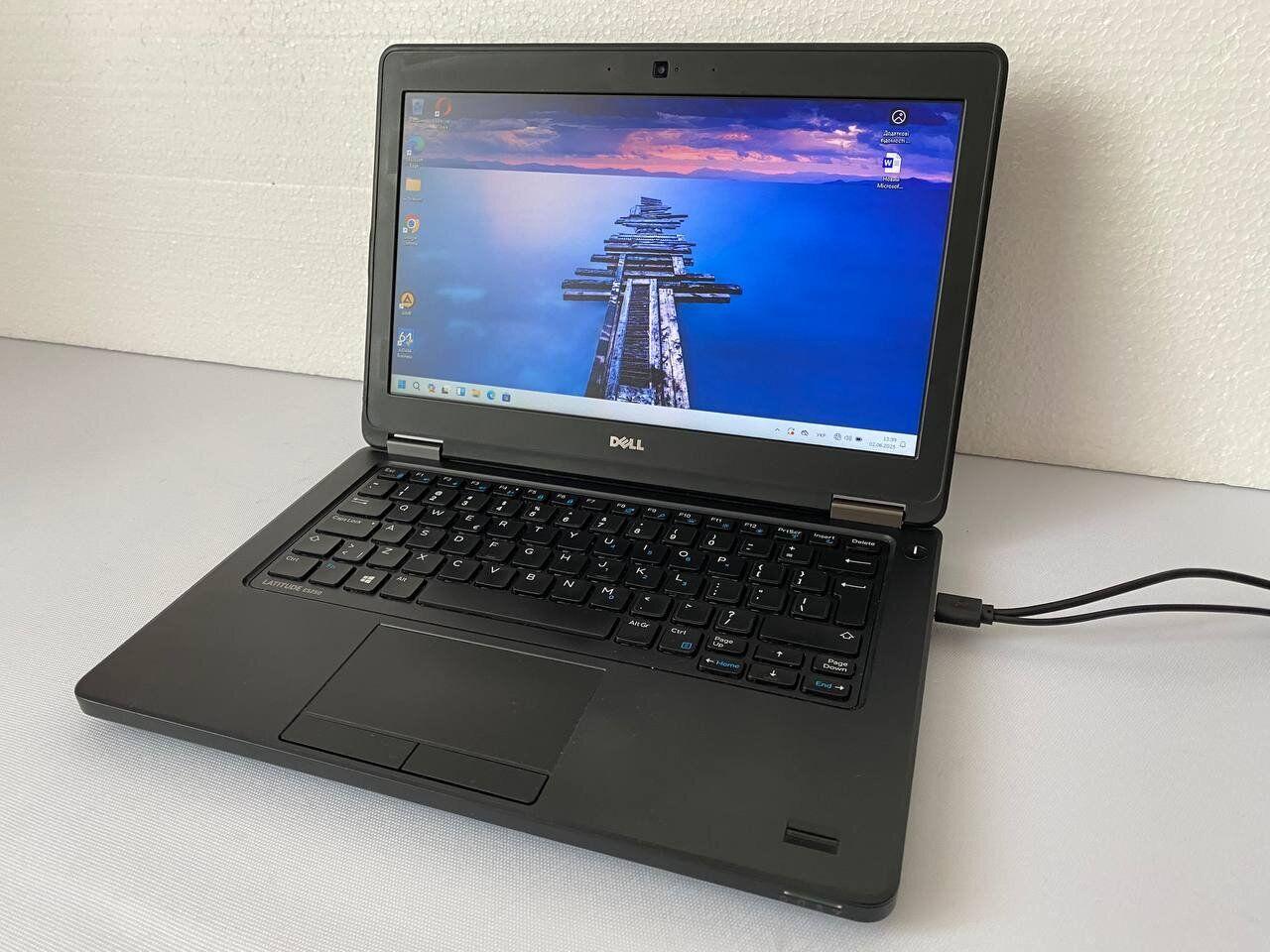 Б/в Нетбук Б-клас Dell Latitude E5250 12.5" 1366x768| Core i5-5300U| 8 GB RAM| 240 GB SSD| HD 5500