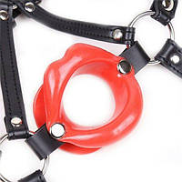 Кляп, фіксатор рота Red Rubber Lip Shape Faux Leather Harness