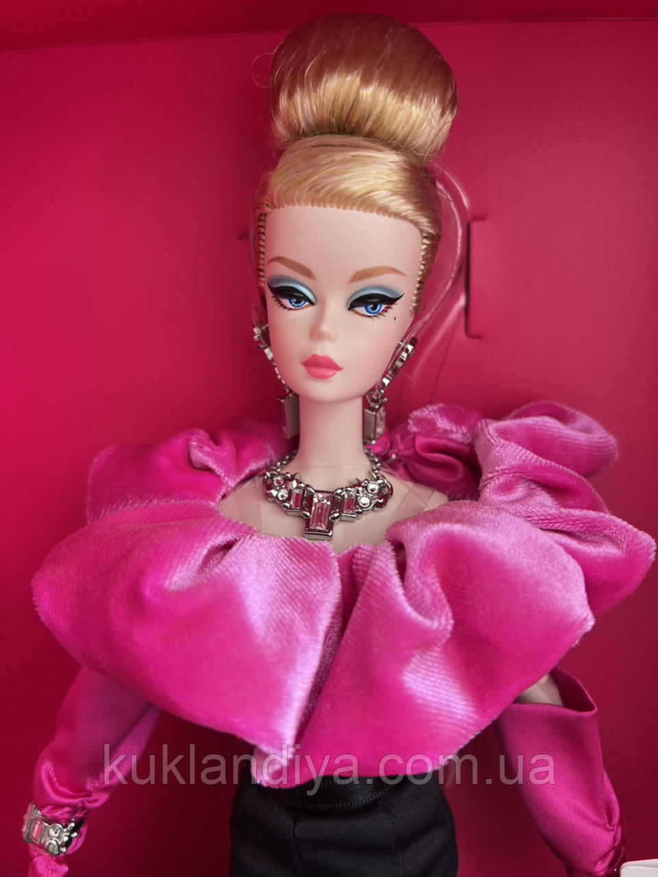 Лялька Барбі колекційна Сілкстоун Barbie Silkstone Fashion Model Collection #2 HRM34