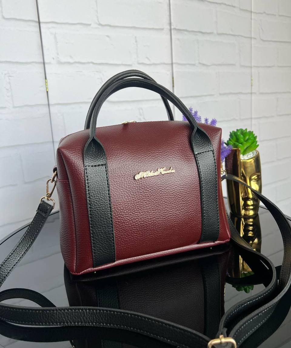 Жіноча сумка валіза сумочка середнього розміру невелика бордова шкірзам