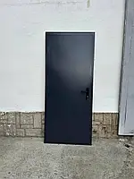 Металеві двері на дачу, в гараж, підвал