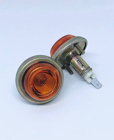 Плафон освітлення салону