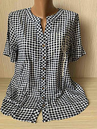 Сорочка жіноча стильна картата з коротким рукавом на ґудзиках із написом у гротах