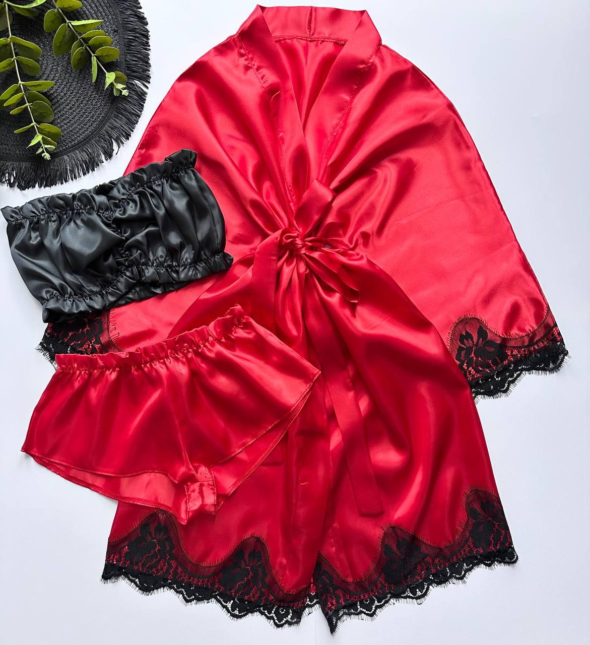 Комплект трійка жіночий з атласу, халат — топ-шорти.