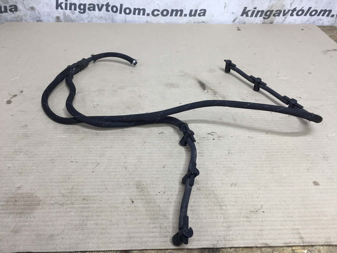 Паливна трубка обратки до форсунок Porsche Cayenne 958 059130218AE, фото 1