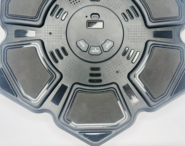 Тренажер для відпрацювання ударів