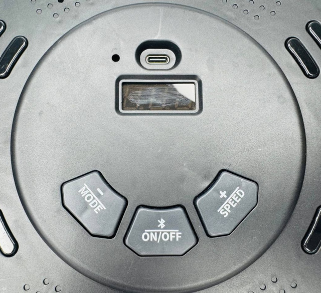 Боксерський тренажер з підсвічуванням