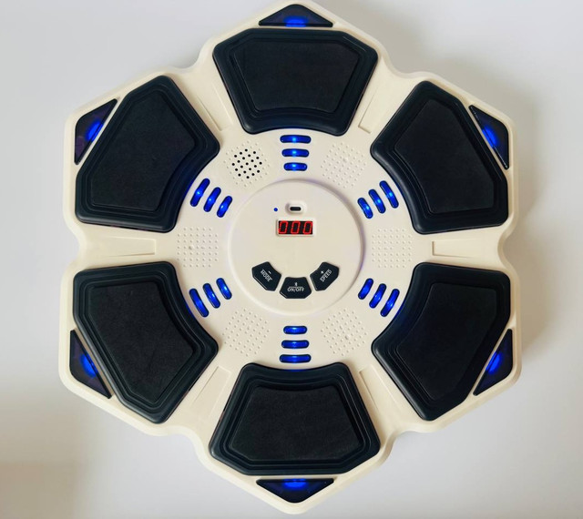 Музична боксерська машина