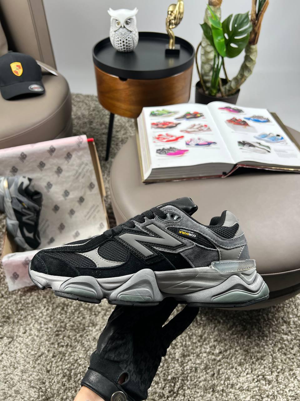 Чоловічі кросівки замшеві текстиль New Balance 9060 Black Grey, кеди замші текстиль чорні. Чоловіче взуття, фото 1