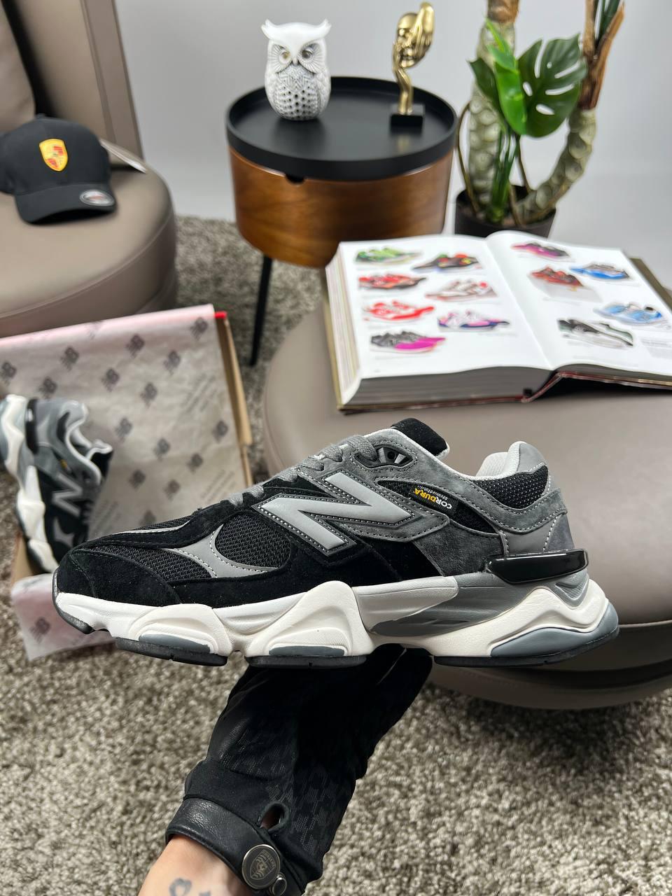 Чоловічі кросівки замшеві текстиль New Balance 9060 Black Grey White, кеди замша текстиль. Чоловіче взуття