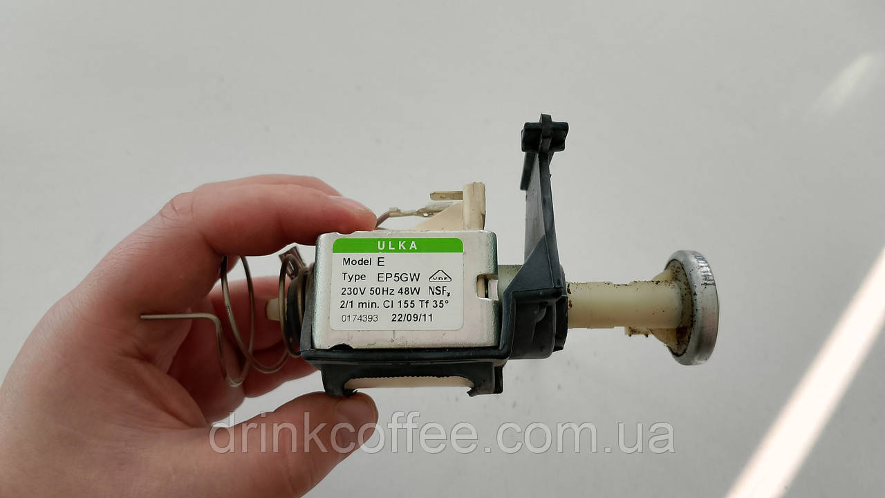 Насос помпа ULKA E EP5GW + регулятор мембрани для кавомашини Delonghi ECAM 23.450.B_11 б/у, фото 1