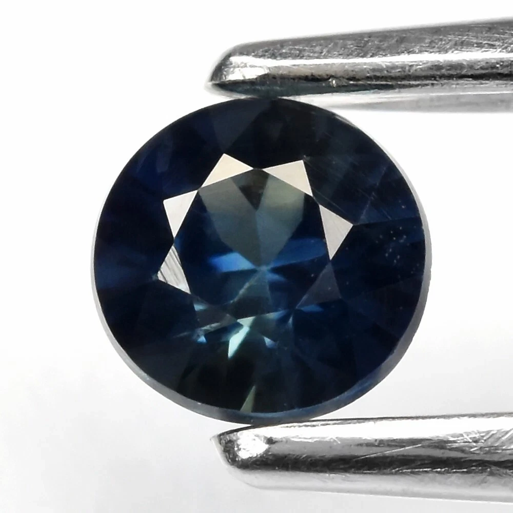 0.22 кт Природний синій сапфір Африки круг без оброблення 3.5 мм.