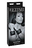 Наручники широкі з хутряною обробкою із високоякісного вінілу чорного кольору Pipedream Fetish Fantasy Series Кайф, фото 7