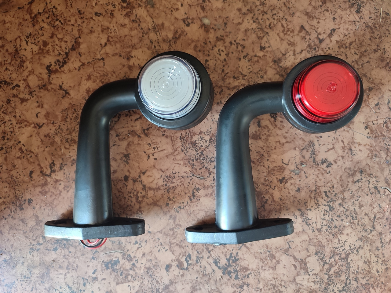 Габаритні вогні — рога середні неон 12-24 V (червоно-білі), фото 1