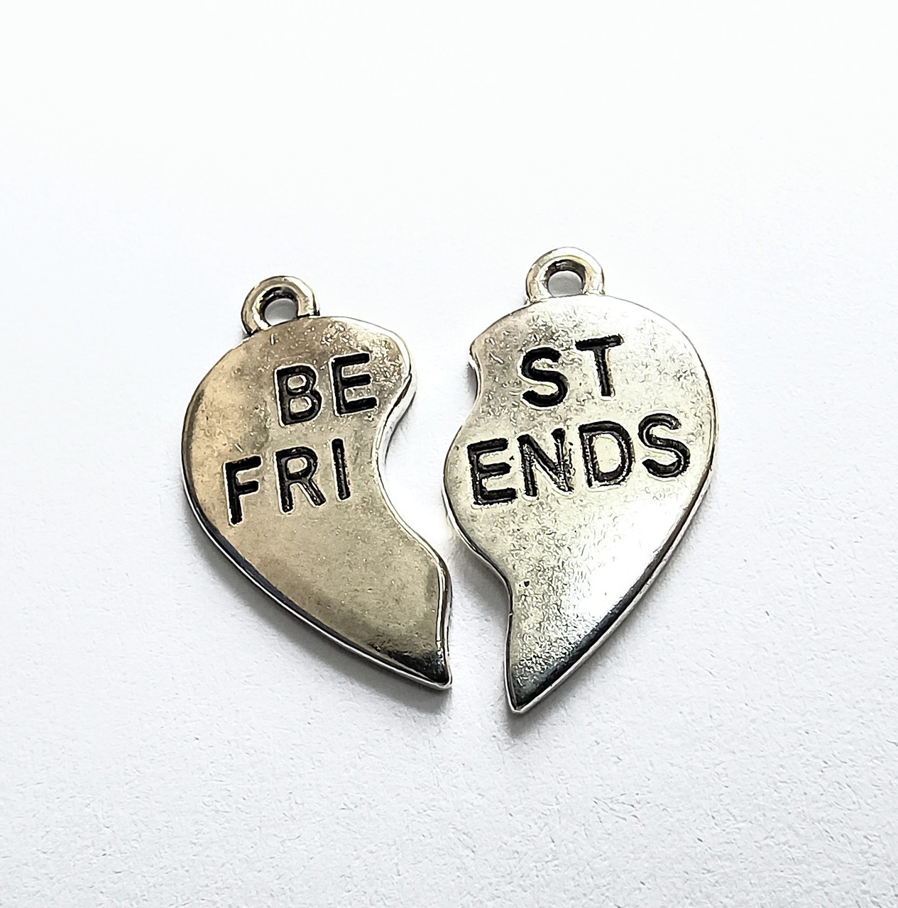 Парна підвіска Finding Кулони другу подрузі половинки серця Best friends Античне срібло 23мм x 13мм Ціна за пару