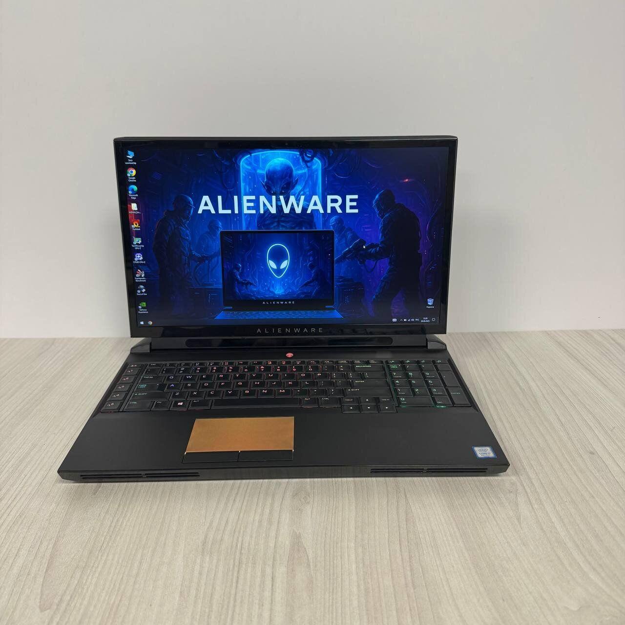 Б/в Ігровий ноутбук Б-клас Dell Alienware Area-51m 17.3" 1920x1080| i7-9700K| 32GB RAM| 512GB SSD NVMe| RTX 2070 8GB