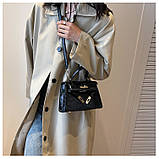 Жіноча сумка 050 крос-боді на ремінці рептилія чорна, фото 6