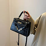 Жіноча сумка 050 крос-боді на ремінці рептилія чорна, фото 4