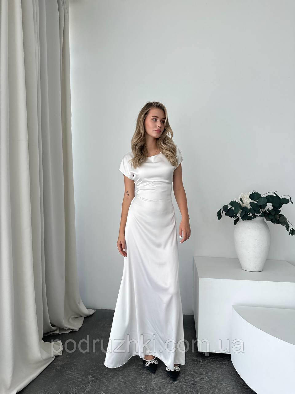 Шовкова елегантна сукня максі довжини Кольори: чорний, молочний, шоколад Розмір: 42-44, 44-46, фото 1