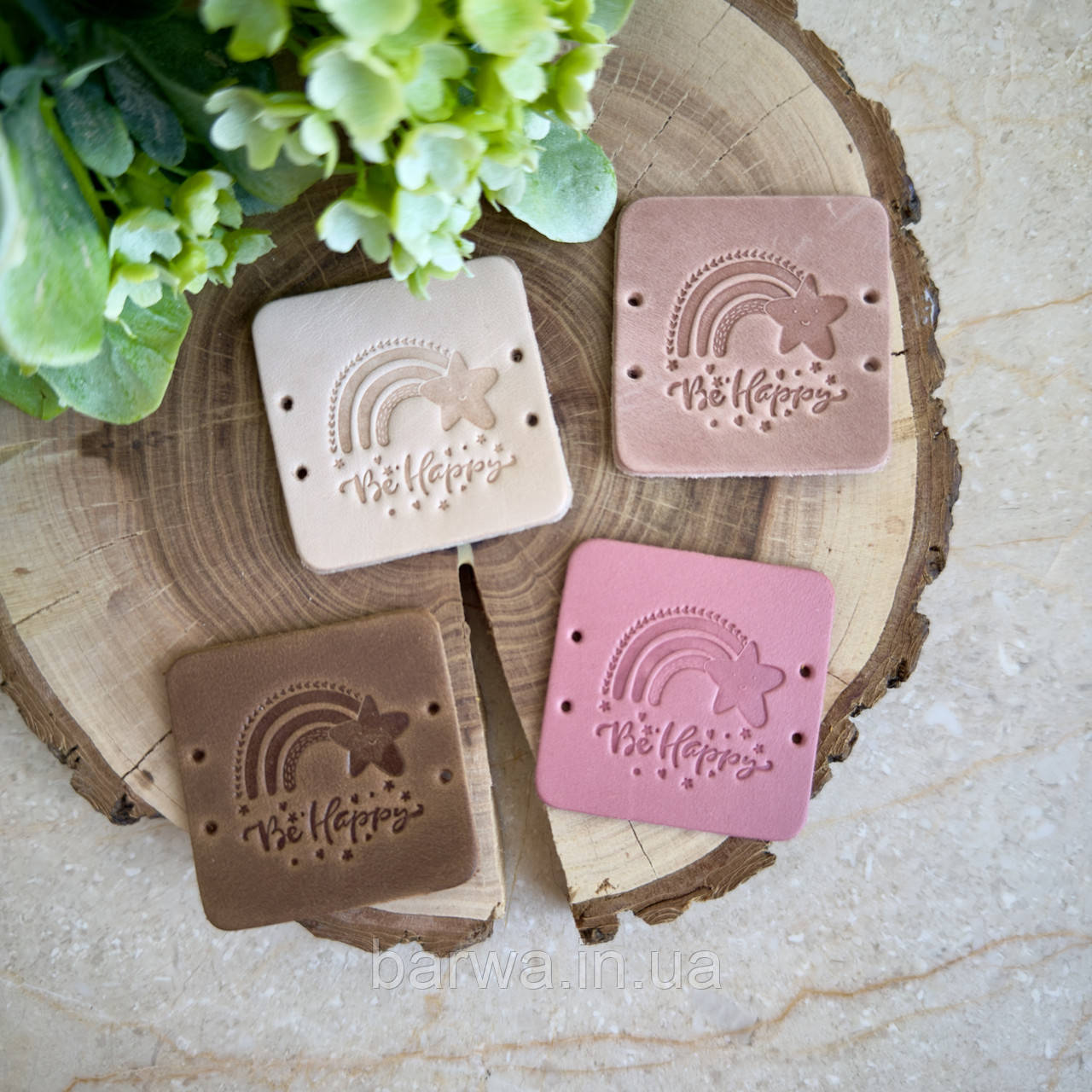 ШКІРЯНА БІРКА  4 х 4 см BE HEPPY
