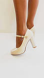 Жіночі бежеві туфлі середній стійкий каблук ремінець 36 38, фото 3