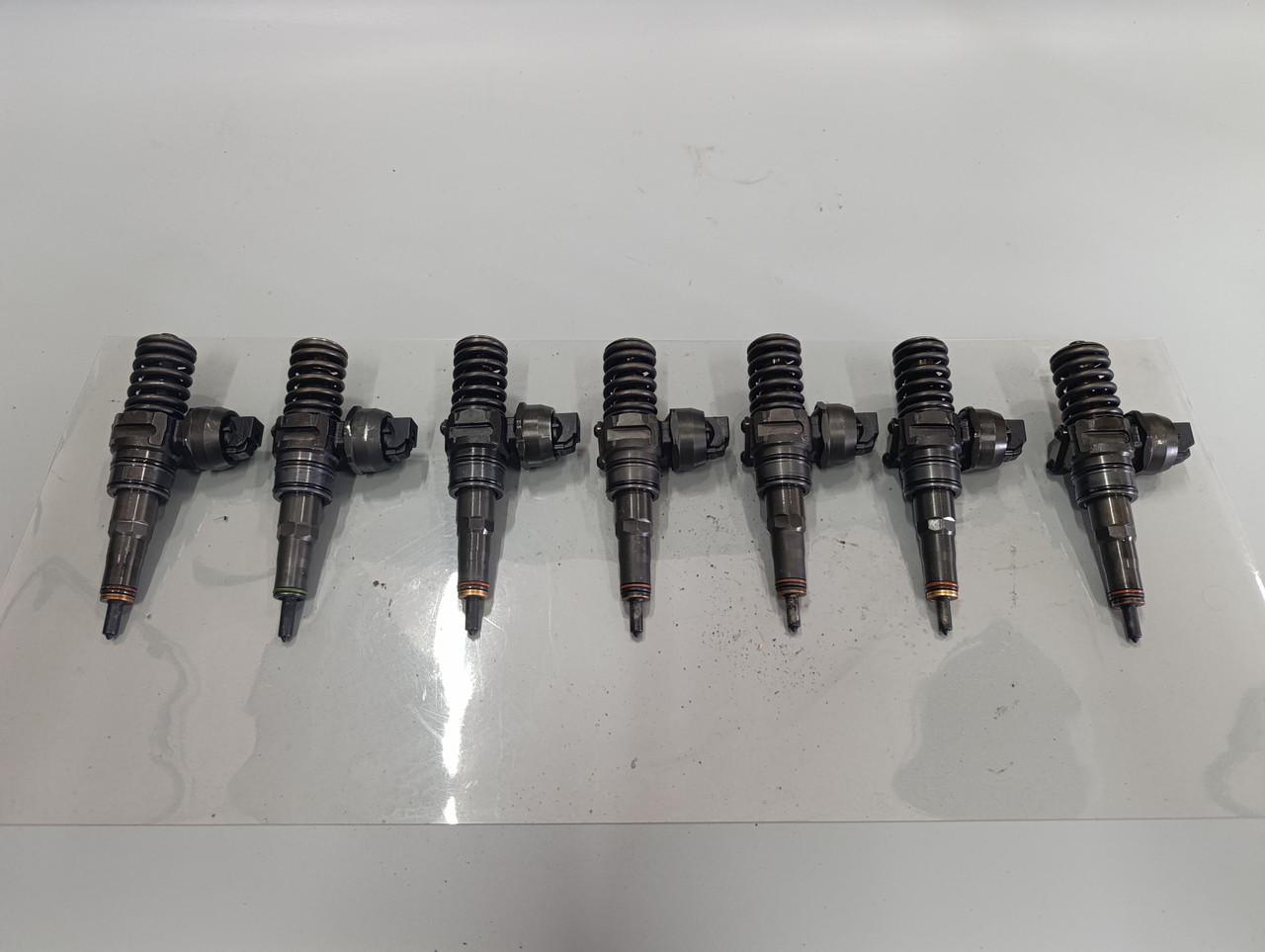 VW Skoda 2.0 TDI BMM BMP Насос-форсунка 038130073BQ