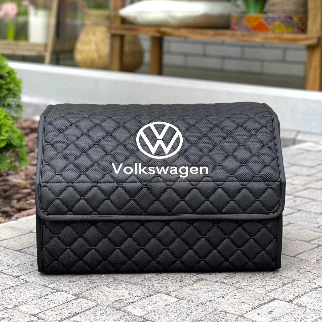 Органайзер у багажник з вишивкою Volkswagen на магніті, чорний, 50 см — автомобільний органайзер в авто, фото 1