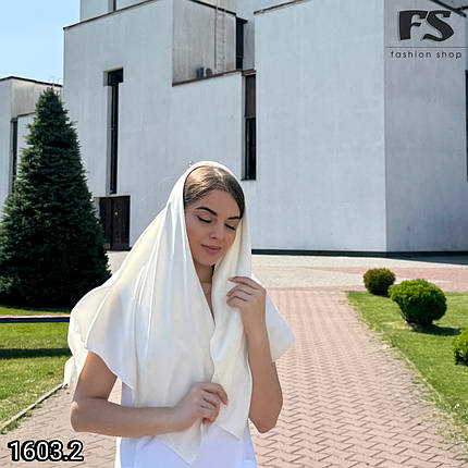 Класична кремова хустинка Світло, фото 1