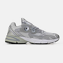 Жіночі кросівки Adidas Astir Grey | Сірий колір для спорту та міста, фото 2