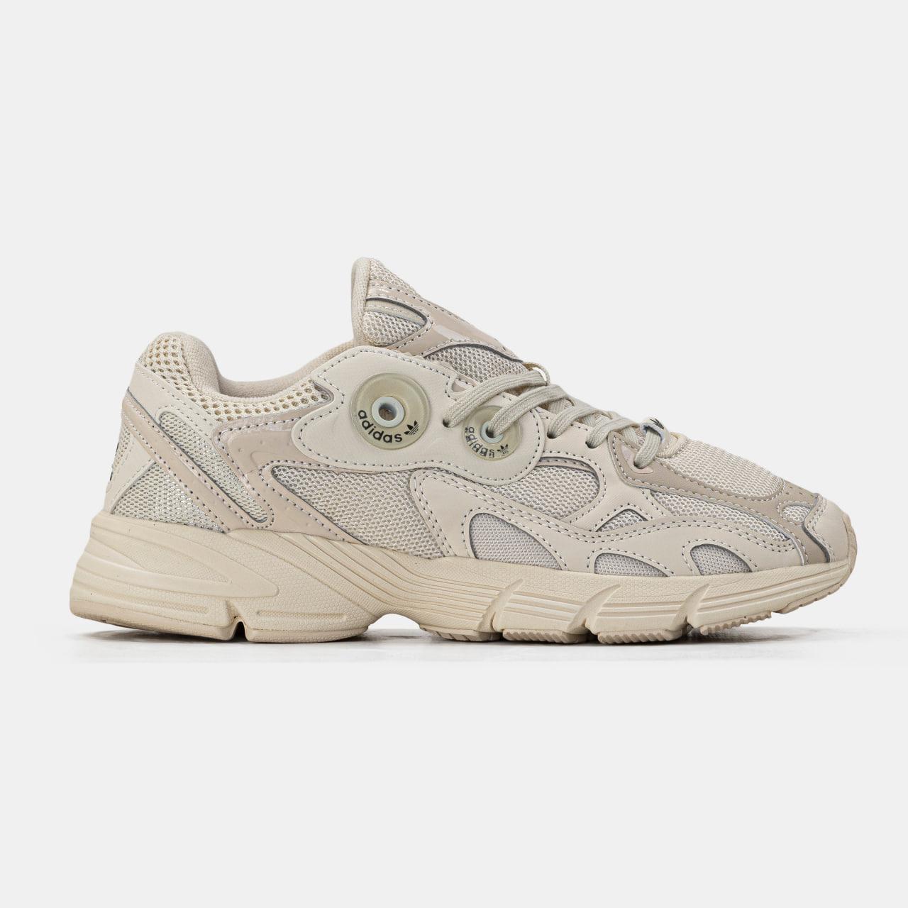 Жіночі кросівки Adidas Astir Beige | Бежевий стиль та практичність для міста