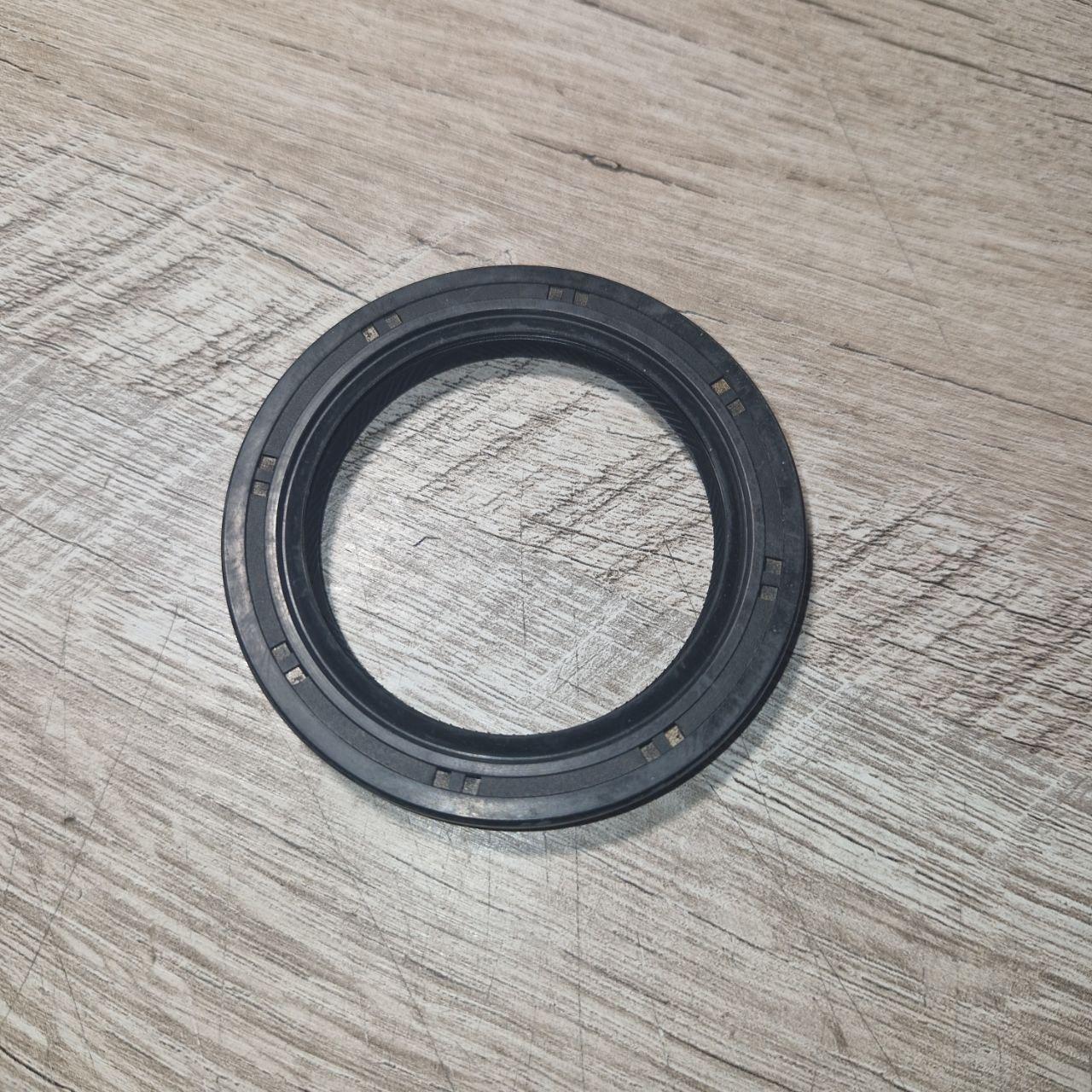 Сальник полуоси MAZDA KN01-27-238 MAZDA 3 04->