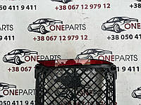 Катафот бампера заднього правий б/в Tesla Model 3 - 1077407-00-F