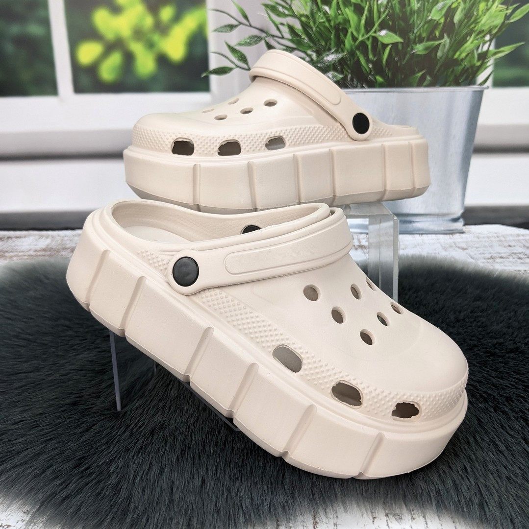 Сабо крокси жіночі на платформі бежеві Progress 4369